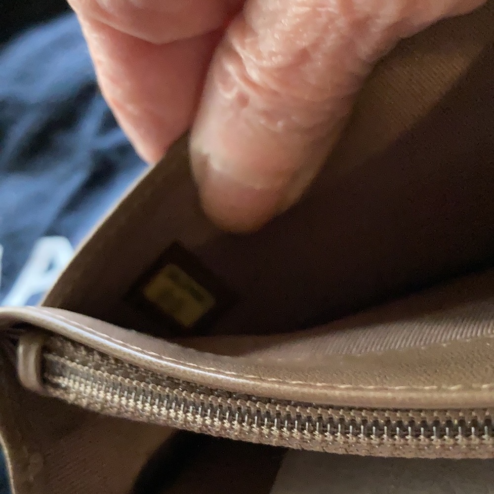 Authentic Chanel Wallet - Picture 6 of 9